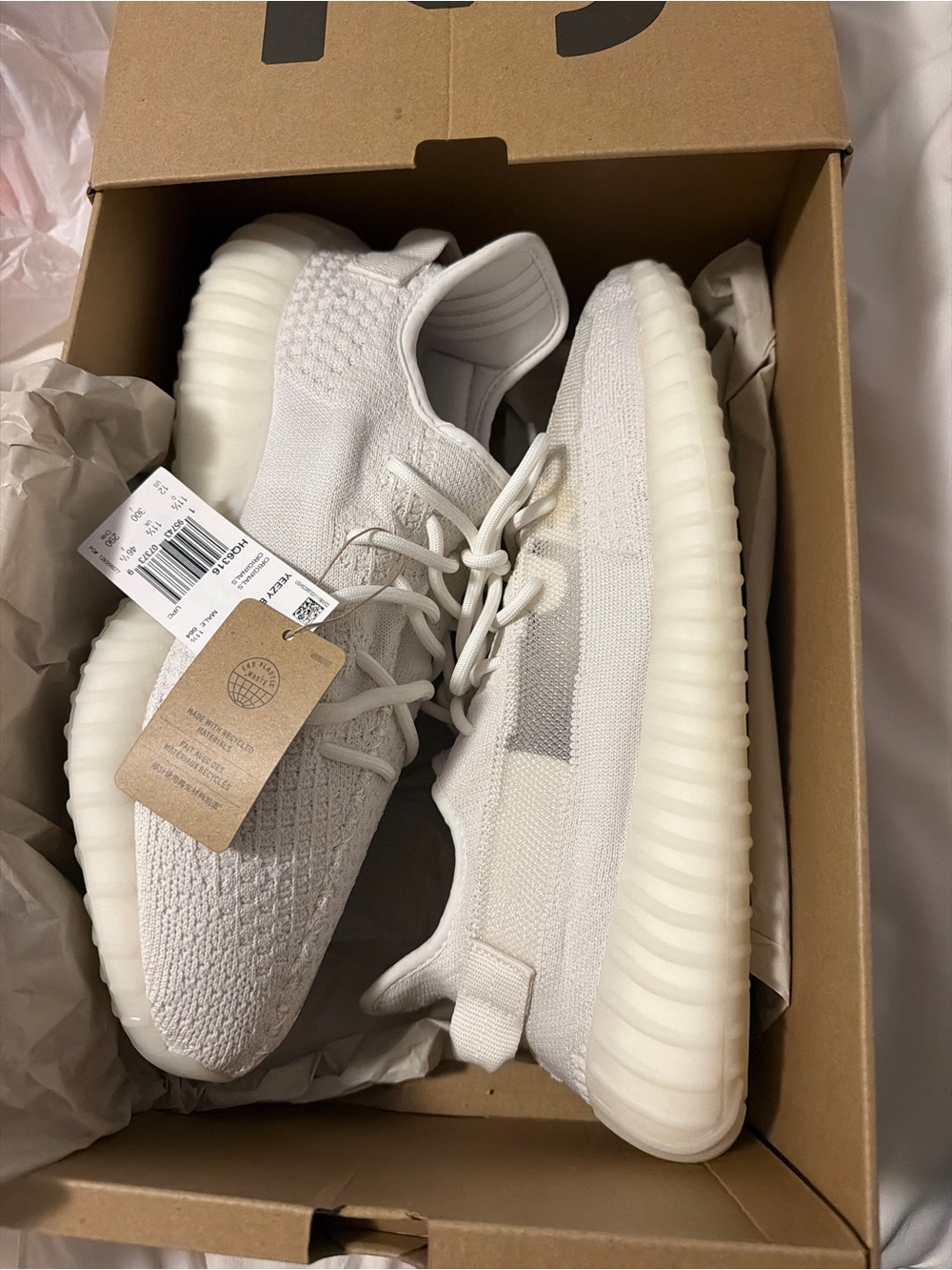 adidas Yeezy Boost 350 V2 in Bone